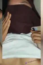 ukhti-hijab-dikerjain-didalam-mobil